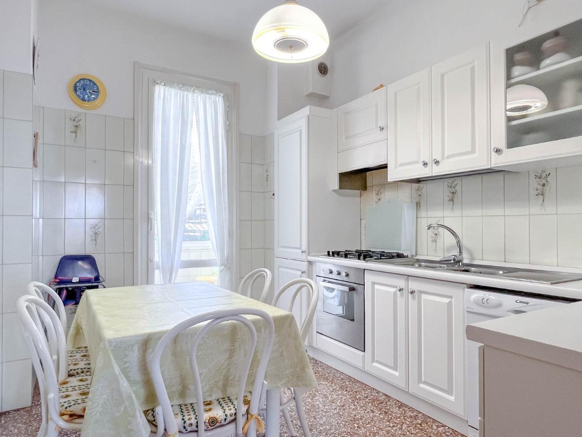 Grande Appartamento Vista Mare Varraze Exterior foto