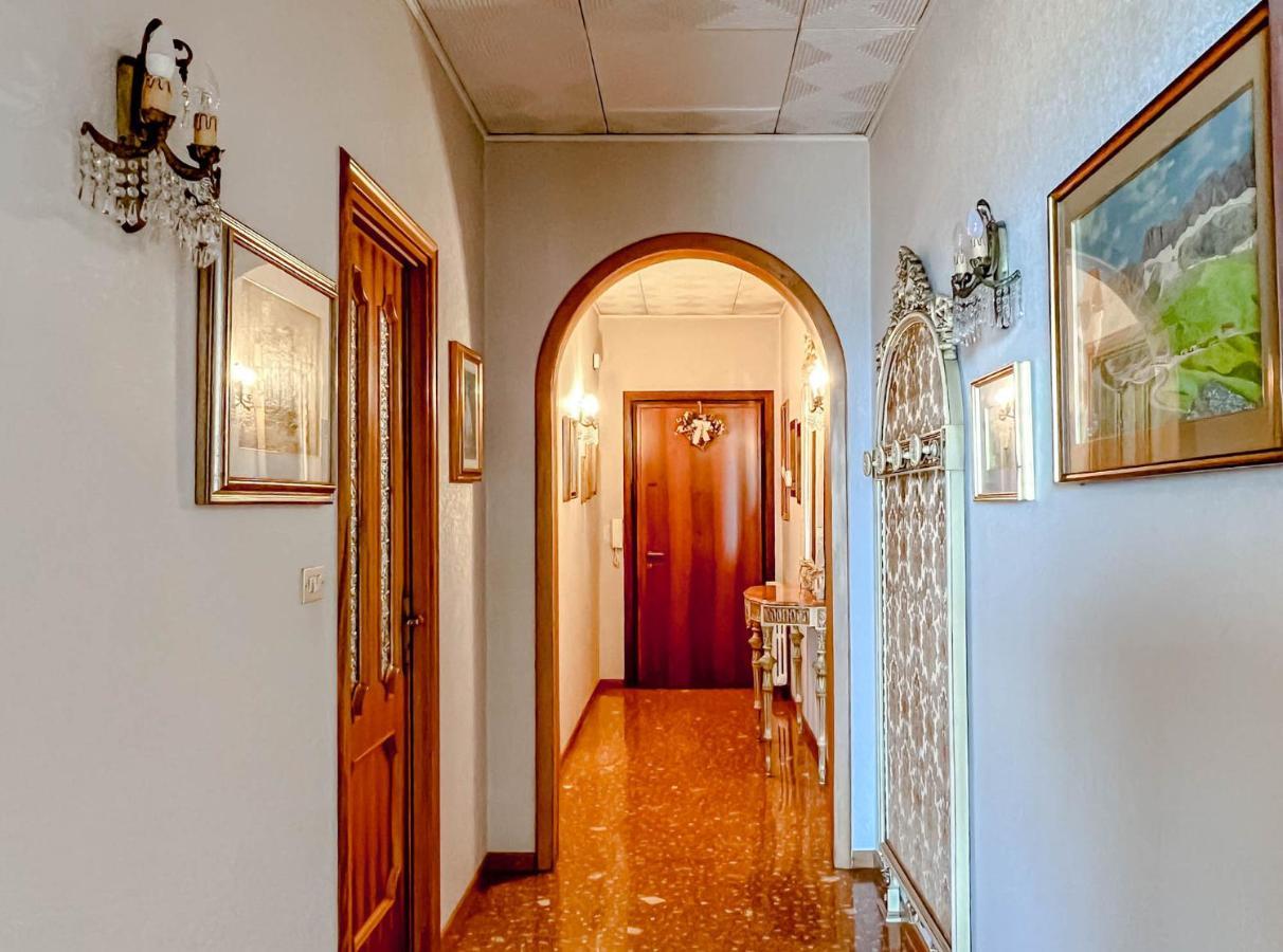 Grande Appartamento Vista Mare Varraze Exterior foto