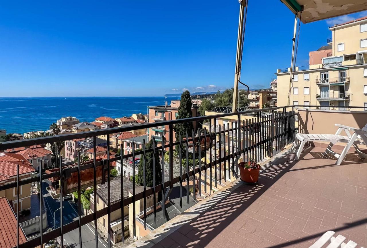 Grande Appartamento Vista Mare Varraze Exterior foto